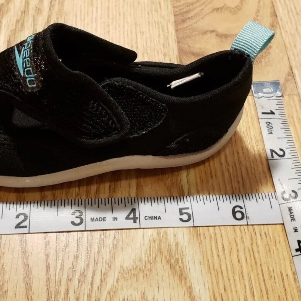 Speedo Baby/Toddler Water Swim Shoes Size: 5/6 Black Unisex